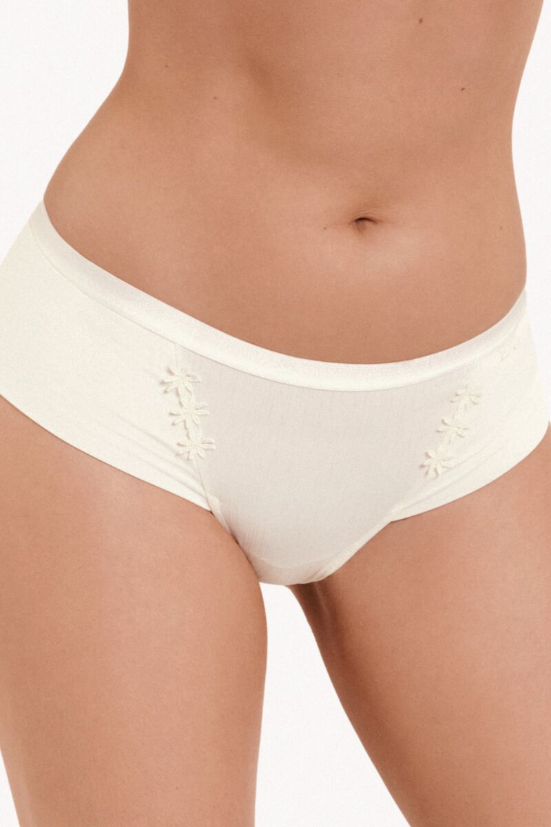 String Lisca - Gracia - Ivoire - P1