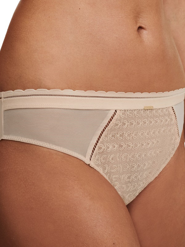 String Chantelle - Monogram - Beige - 01N