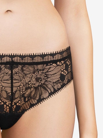 String Chantelle - Day To Night - Noir - 011
