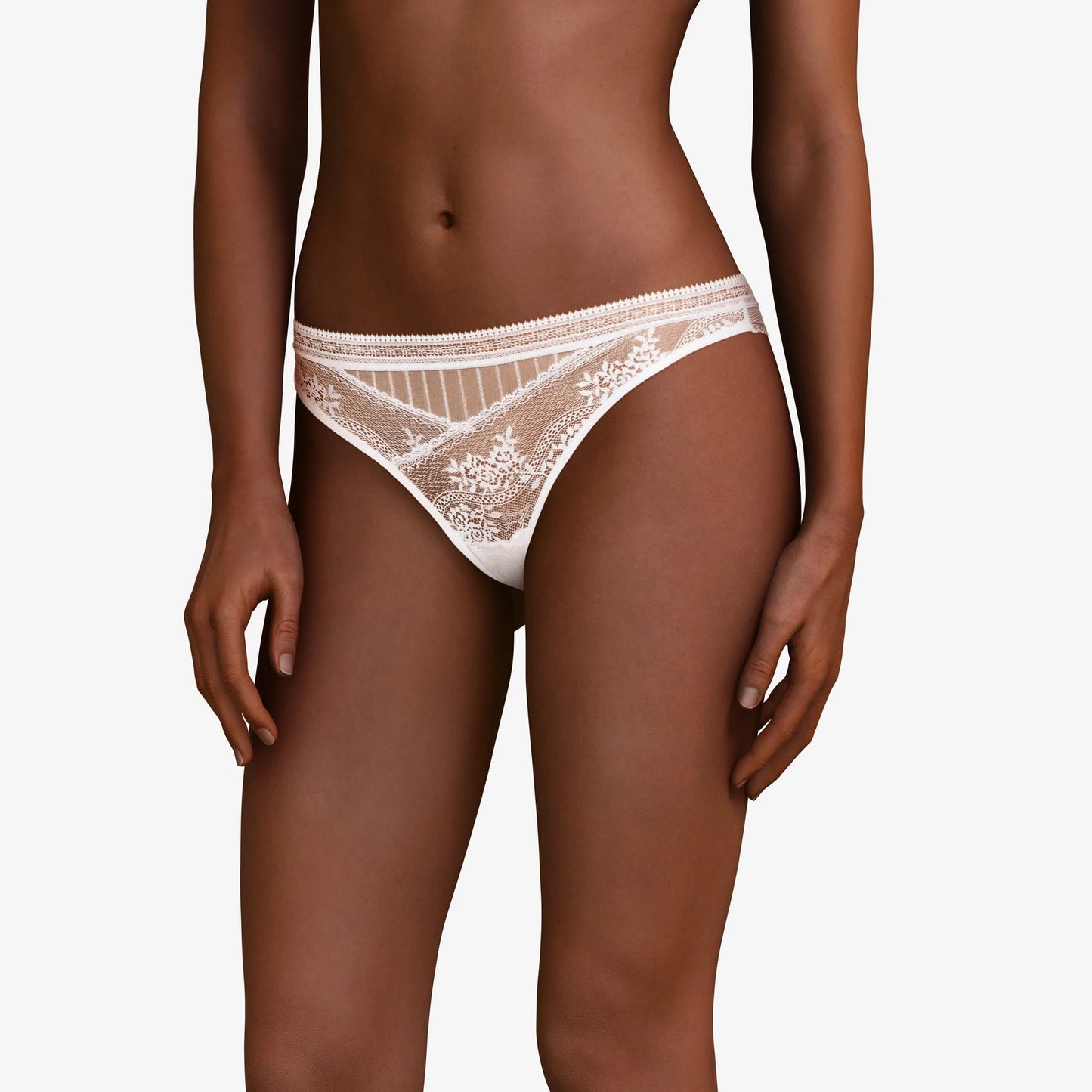 String Passionata - Maddie - Blanc - 010
